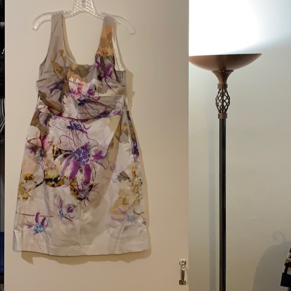 Elie Tahari Dresses & Skirts - 🎊HP🎉 Elie Tahari dress